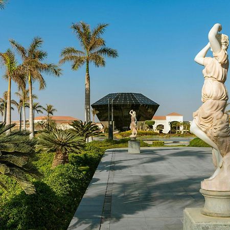 Hotel The St Regis New Capital Il Cairo Esterno foto The Alexandria Museum of Modern Art