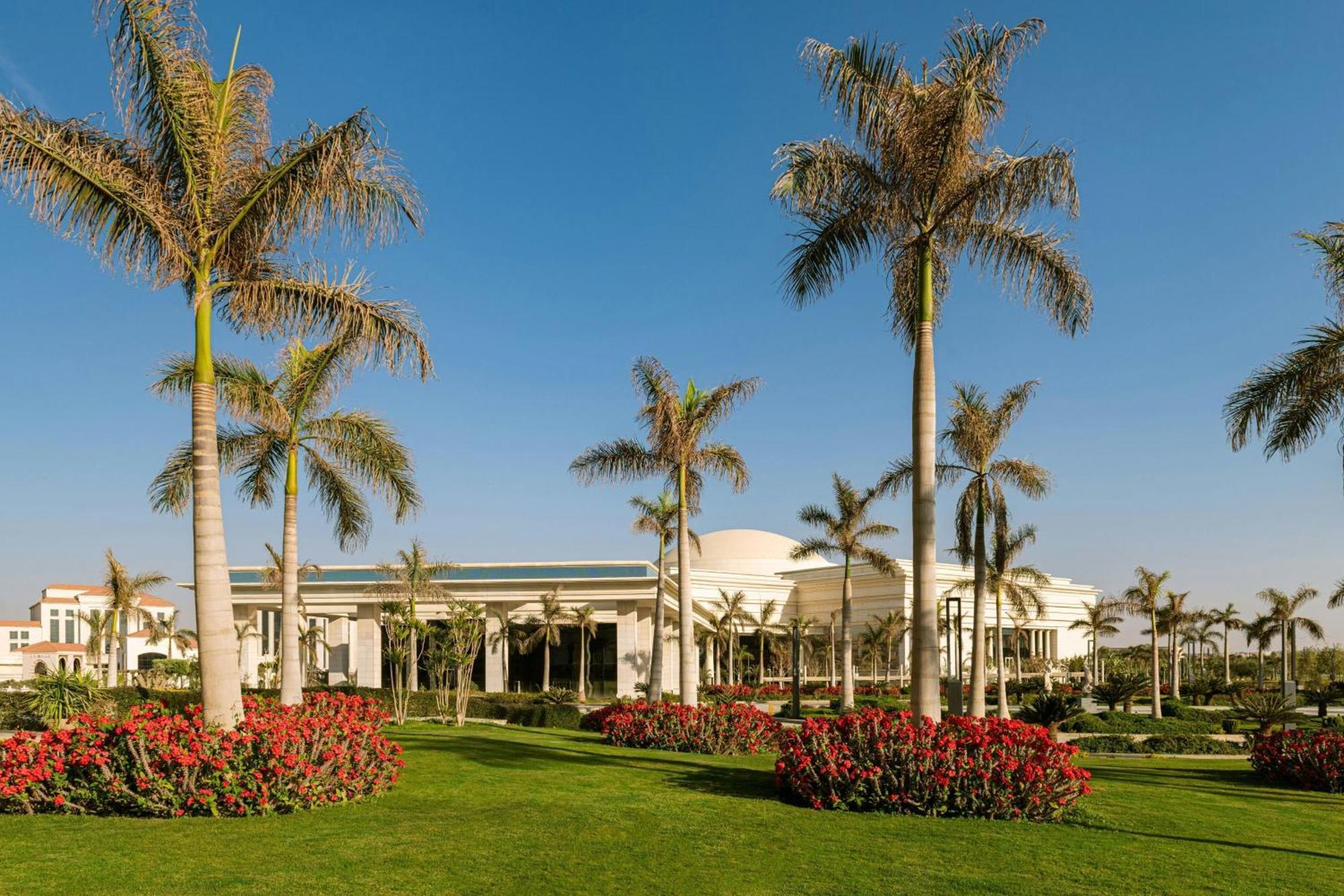 Hotel The St Regis New Capital Il Cairo Esterno foto The Palm Beach Convention Center